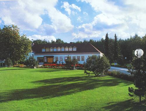Ältere Aufnahme der privaten Villa von Max Grundig nahe Fürth.